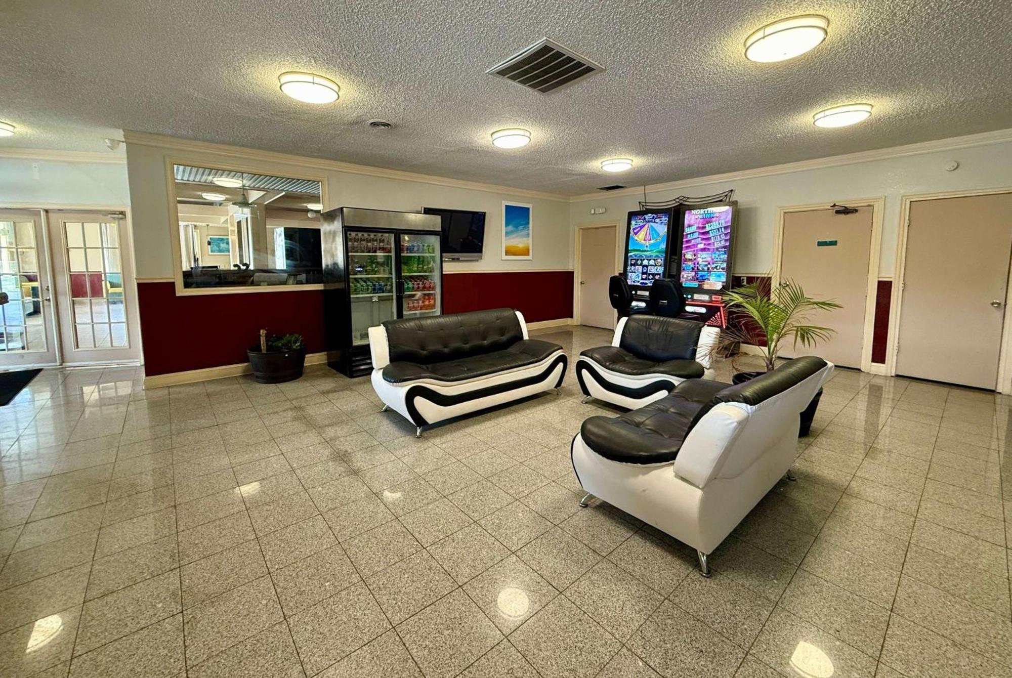 Days Inn By Wyndham Ruther Glen Kings Dominion Area Εξωτερικό φωτογραφία
