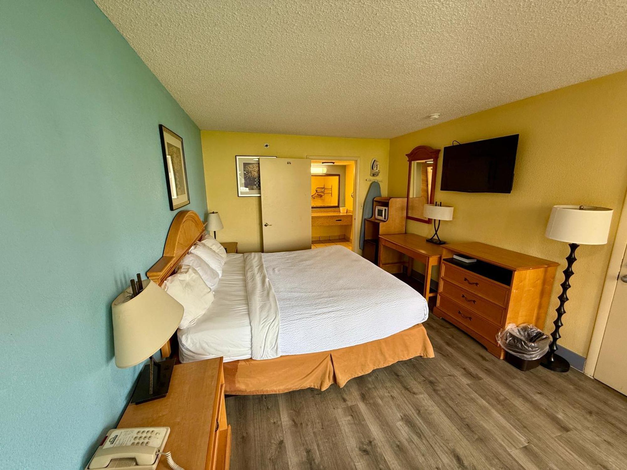 Days Inn By Wyndham Ruther Glen Kings Dominion Area Εξωτερικό φωτογραφία